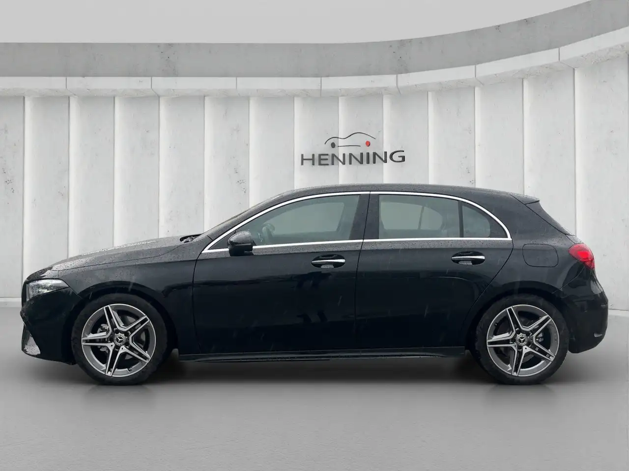 Mercedes-Benz A 200 AMG Line Premium Burmester Kamera Totwinke — معرض صور السيارة 2