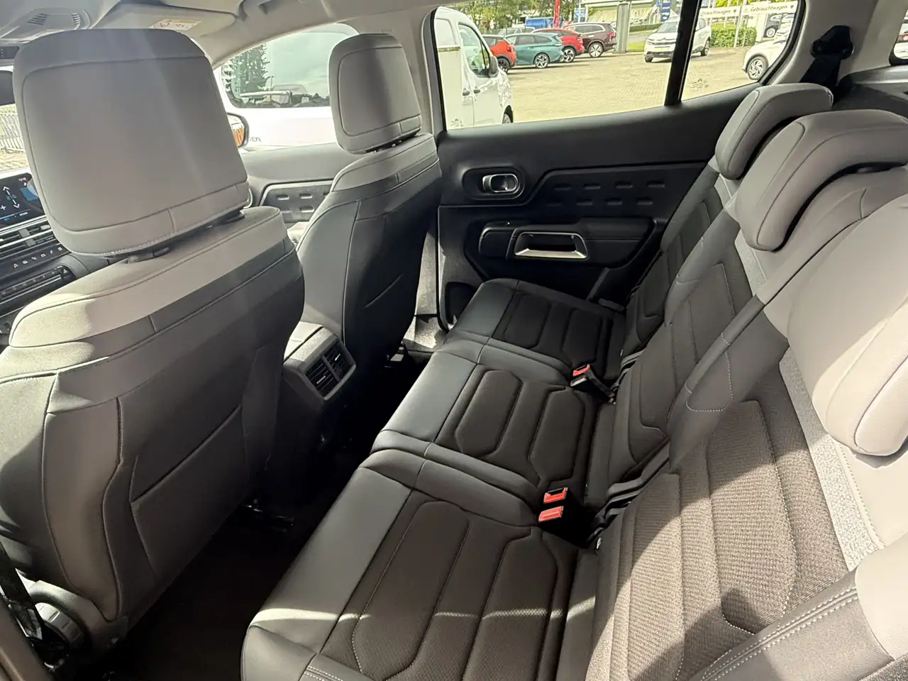 Citroen C5 Aircross Max — معرض صور السيارة 8