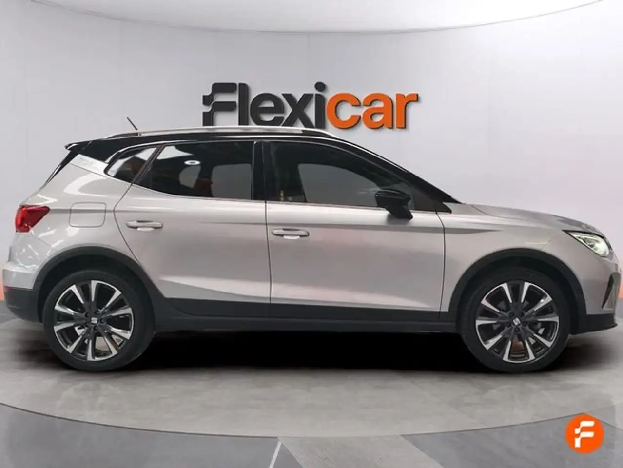 SEAT Arona 1.5 TSI 110kW DSG Xperience Special Ed — معرض صور السيارة 2