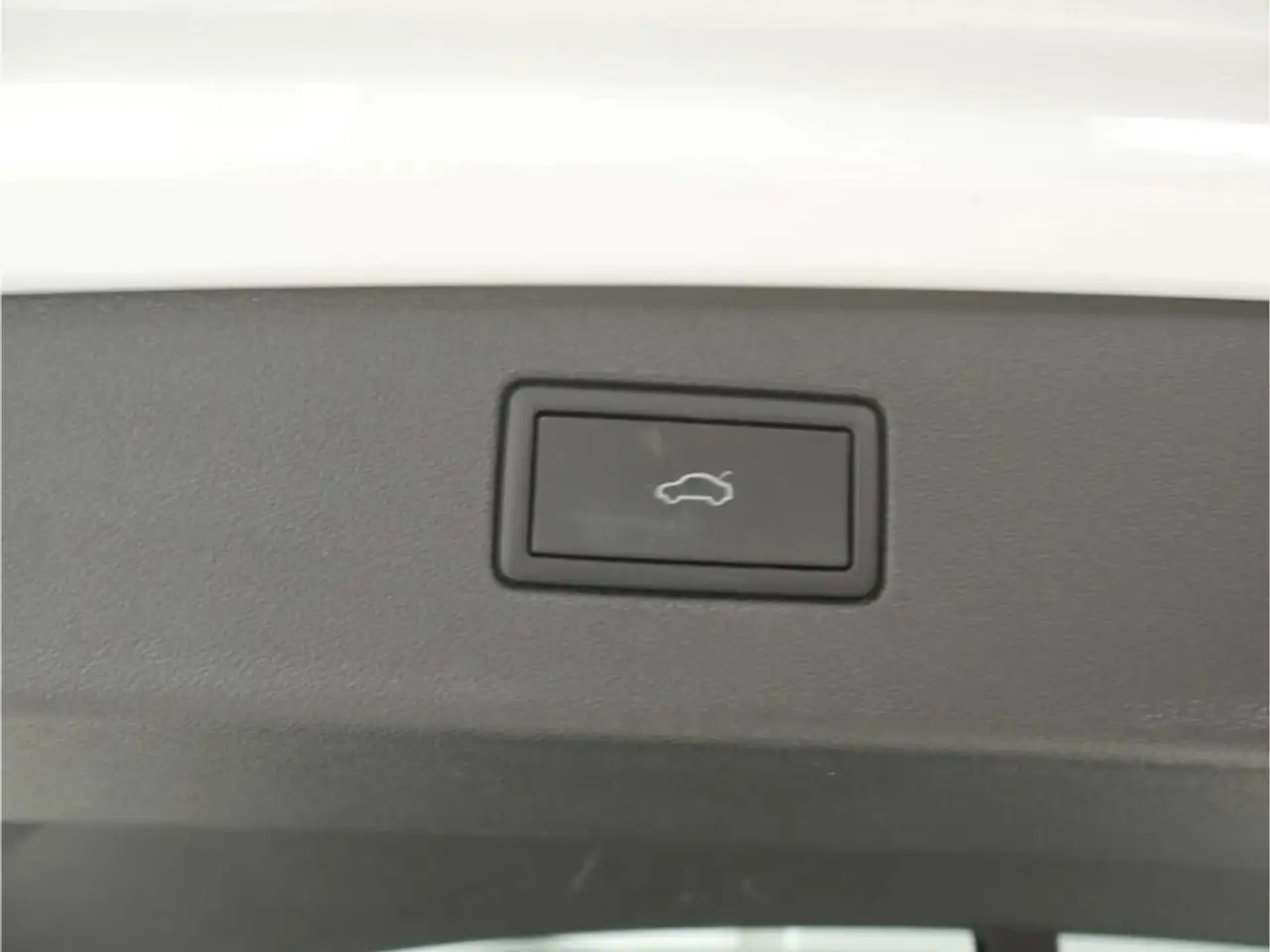 Volkswagen Tiguan 1.5 TSI eHybrid R-Line Black Style DSG — Galerie du véhicule 21