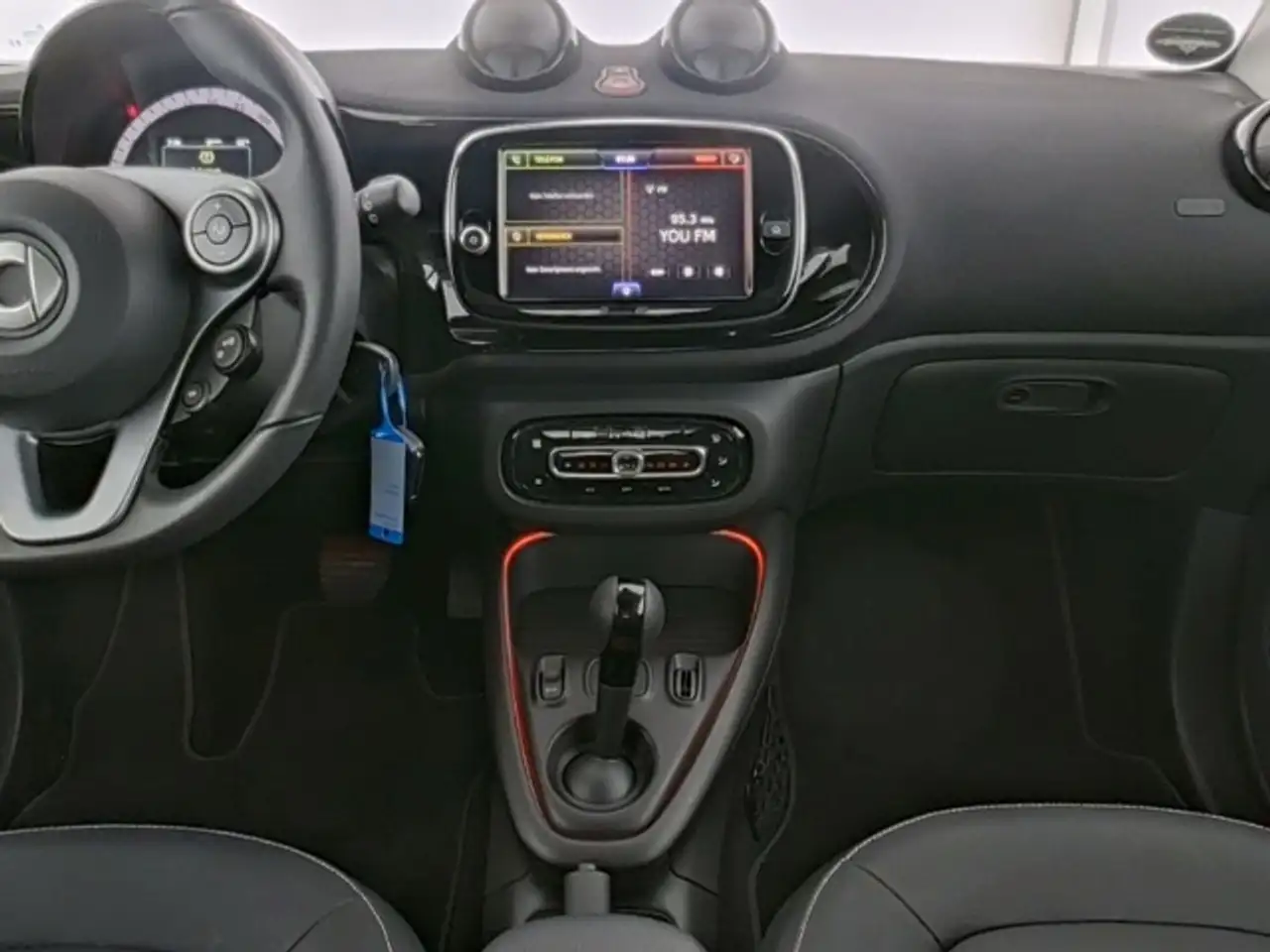 smart forTwo EQ Prime Exclusive 22kW Kamera LED — معرض صور السيارة 5