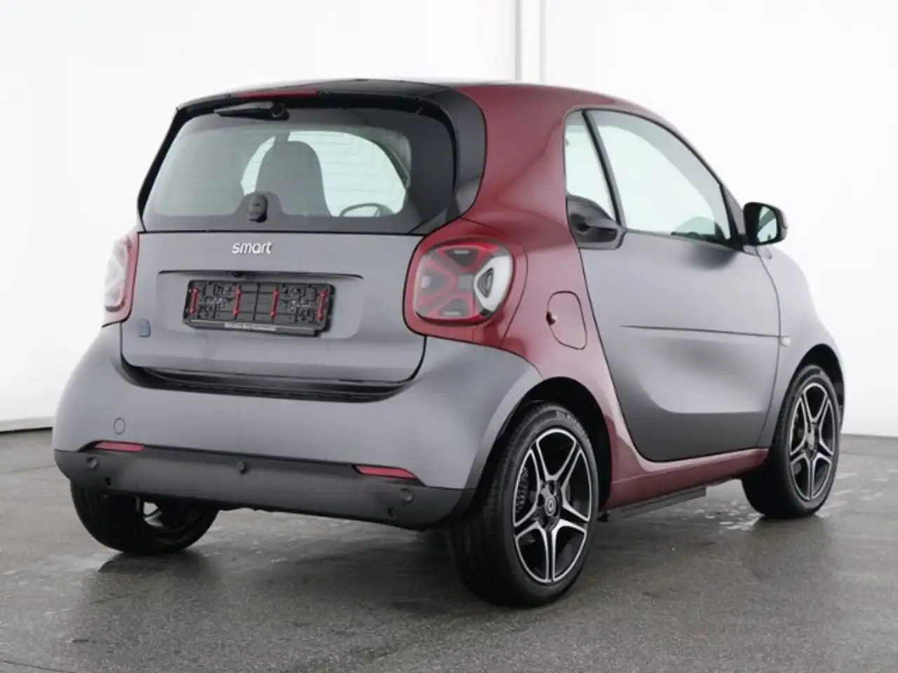 smart forTwo EQ Prime Exclusive 22kW Kamera LED — معرض صور السيارة 3
