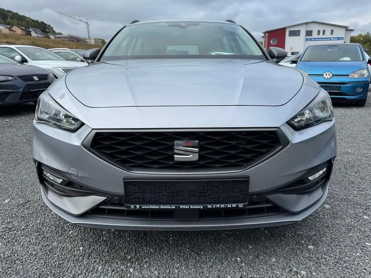 SEAT Leon 1.5 eTSI *DSG*FR*PDCHI+VO*TEMPOMAT*DAB*VOLL — Galería del vehículo 2