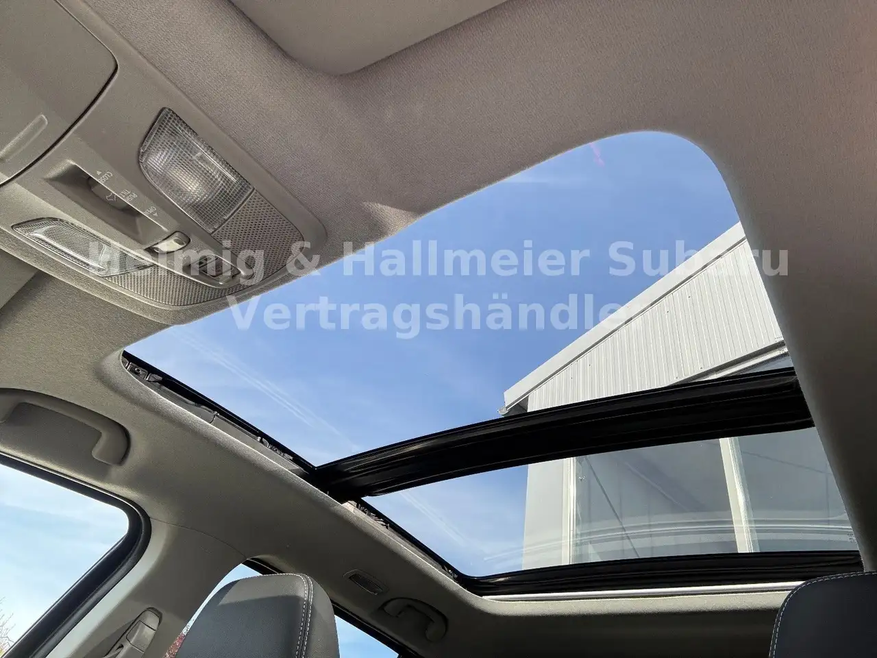 Suzuki SX4 S-Cross 1.4 Comfort+ Hybrid ALLGRIP — Vehicle gallery 19