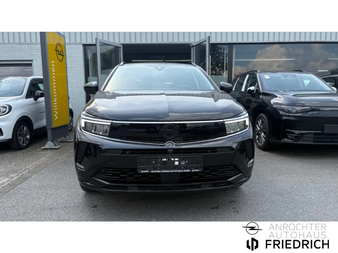 Opel Grandland GS Line Allwetter Kamera Navi AGR-Sitze — Vehicle gallery 3