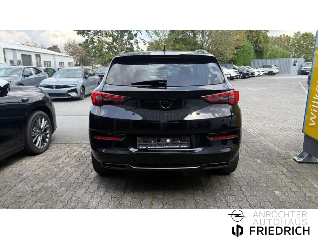 Opel Grandland GS Line Allwetter Kamera Navi AGR-Sitze — Vehicle gallery 6
