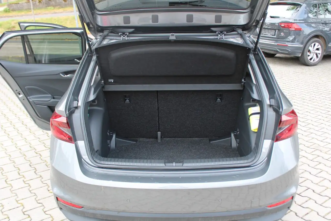 Skoda Fabia Style — Vehicle gallery 11