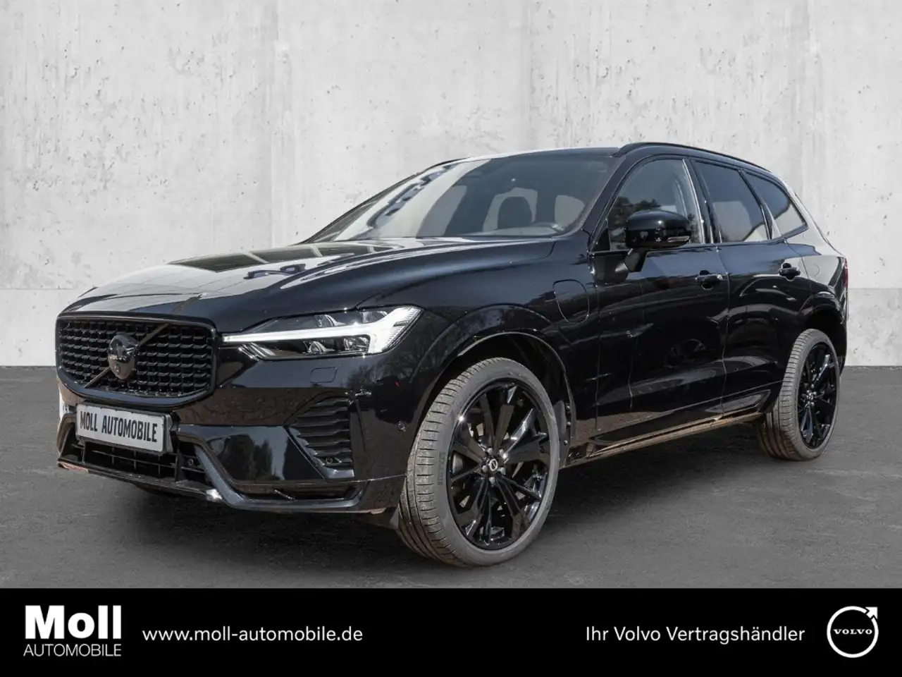 Volvo XC60 Plus Black Edition Recharge Plug-In Hybrid AWD AD — Wuppertal