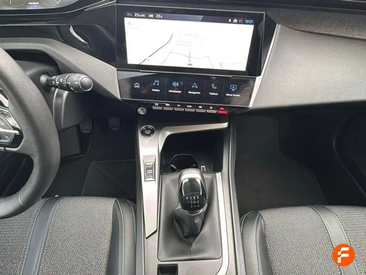 Peugeot 308 1.2 PureTech S&S Allure 130 — معرض صور السيارة 11