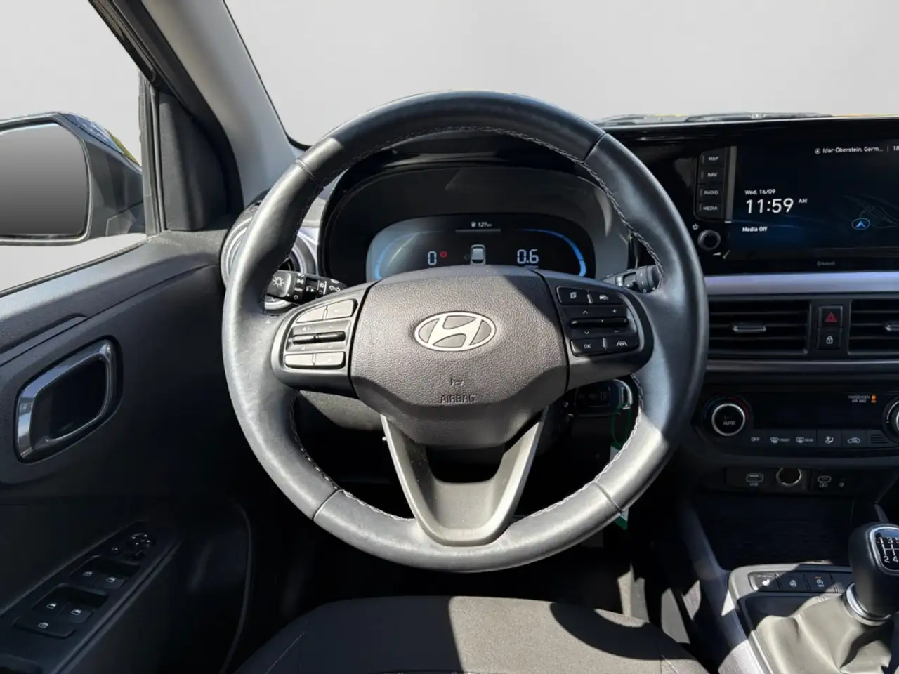 Hyundai i10 1.2 Prime SHZ|KAM|SHZ|Facelift|KLIMA|NAVI — Galería del vehículo 13