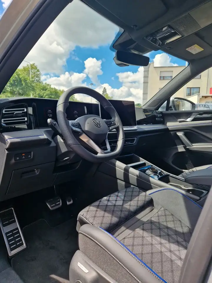 Volkswagen Tiguan 1.5 eTSI 110 kW R-Line — Vehicle gallery 6