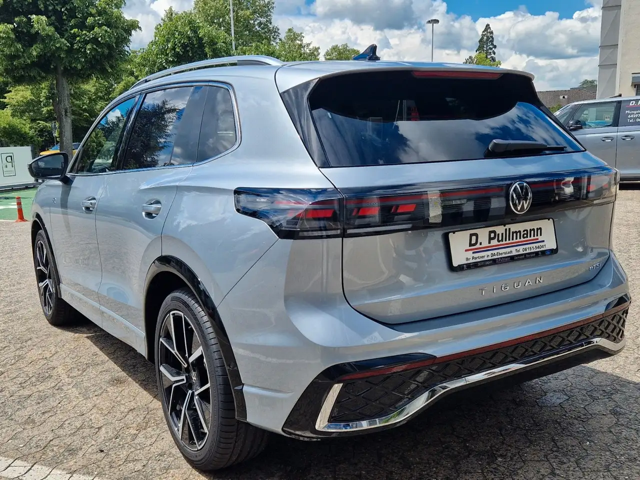 Volkswagen Tiguan 1.5 eTSI 110 kW R-Line — Vehicle gallery 4