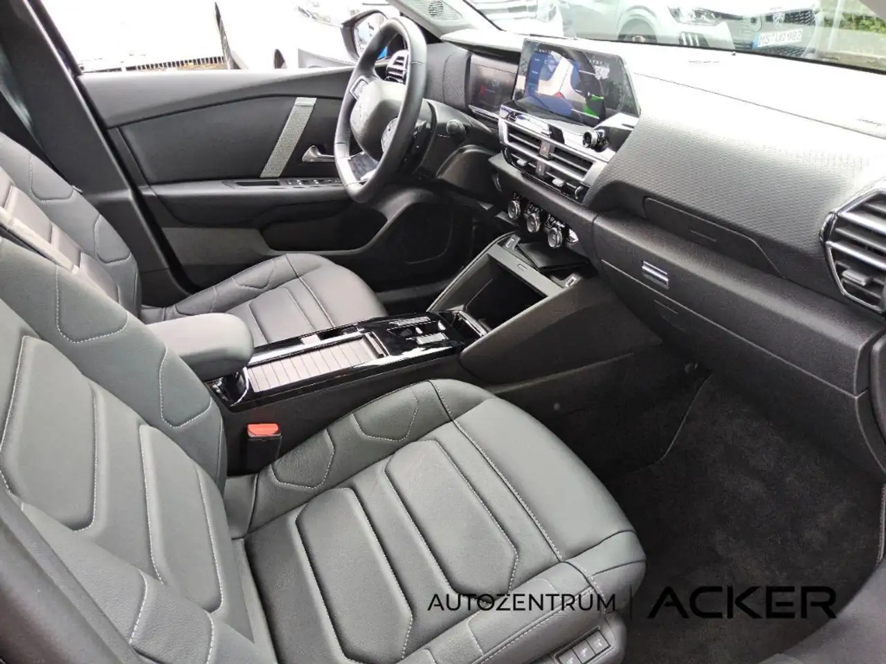 Citroen C4 Max 1.2 PureTech 130 8AT Leder/ACC/LED/360Kam — Galería del vehículo 12