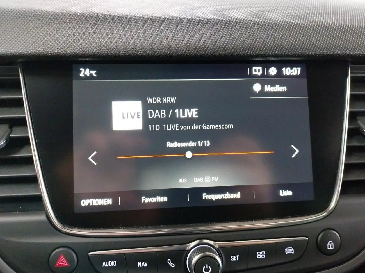 Opel Crossland Elegance LED Winter-Paket KAM Carplay — معرض صور السيارة 15