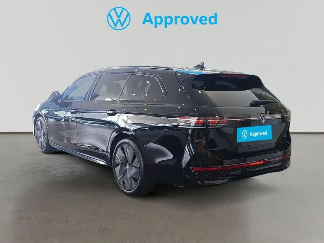 Volkswagen Passat 1.5 eTSI R-Line DSG7 110kW — Galerie du véhicule 3