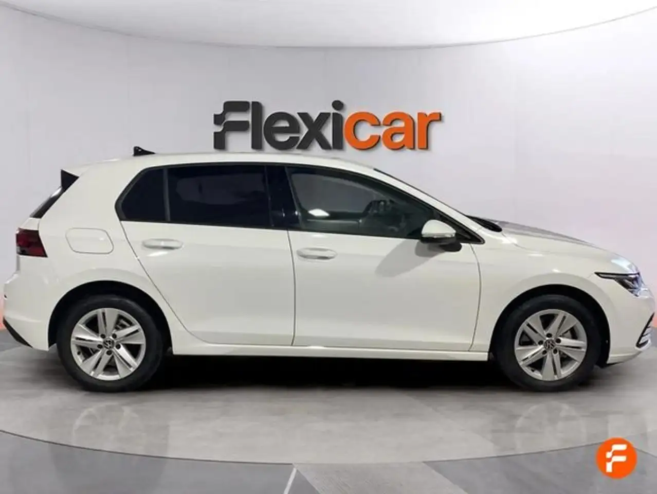 Volkswagen Golf 2.0TDI DSG 85kW — معرض صور السيارة 5