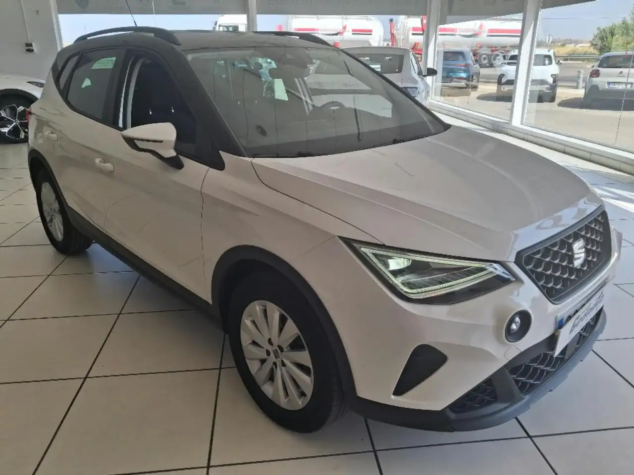 SEAT Arona 1.0 TSI S&S Style XM 115 — Galería del vehículo 4