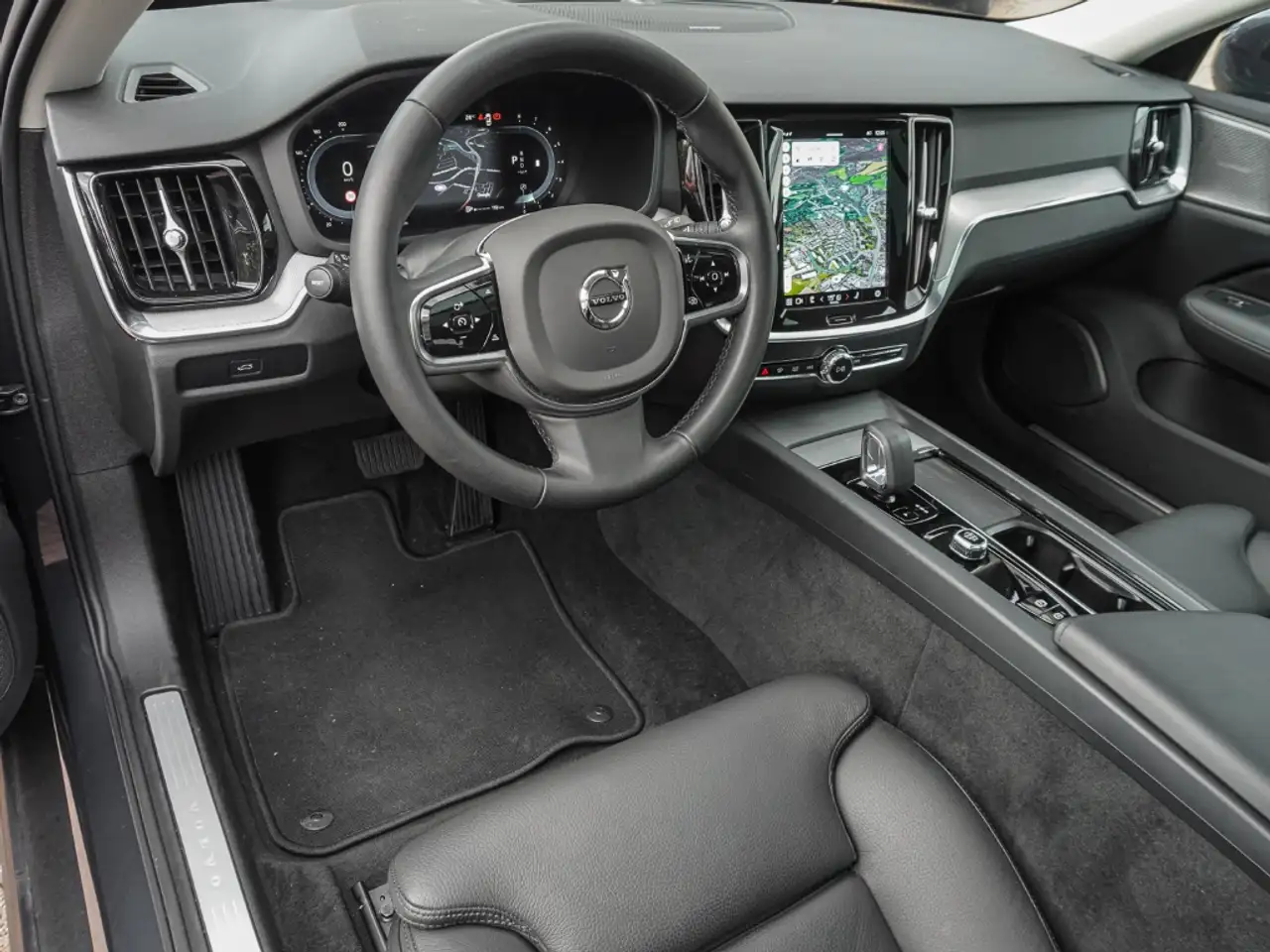 Volvo V60 Cross Country Cross Country Plus AWD StandHZG El. Panodach Digit — معرض صور السيارة 9