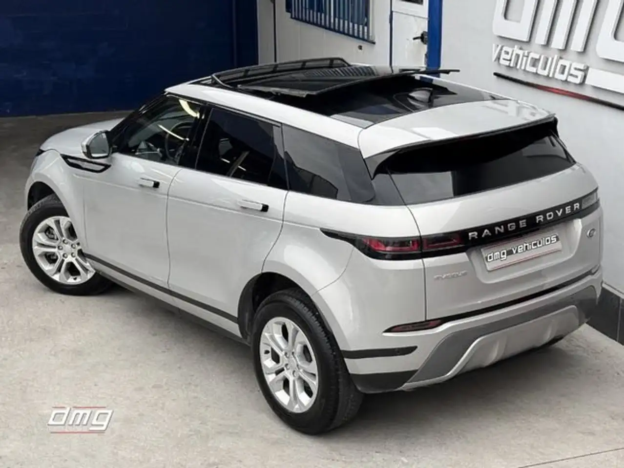 Land Rover Range Rover Sport 2.0 D163 S AUTO 4WD MHEV — معرض صور السيارة 4