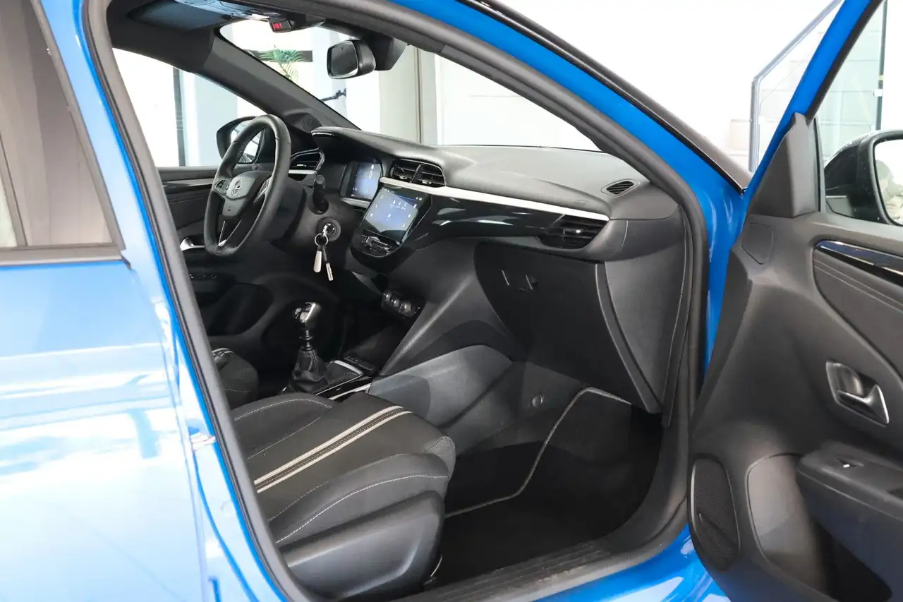 Opel Corsa F GS Kamera/PDC/Lenkhzg. — معرض صور السيارة 20