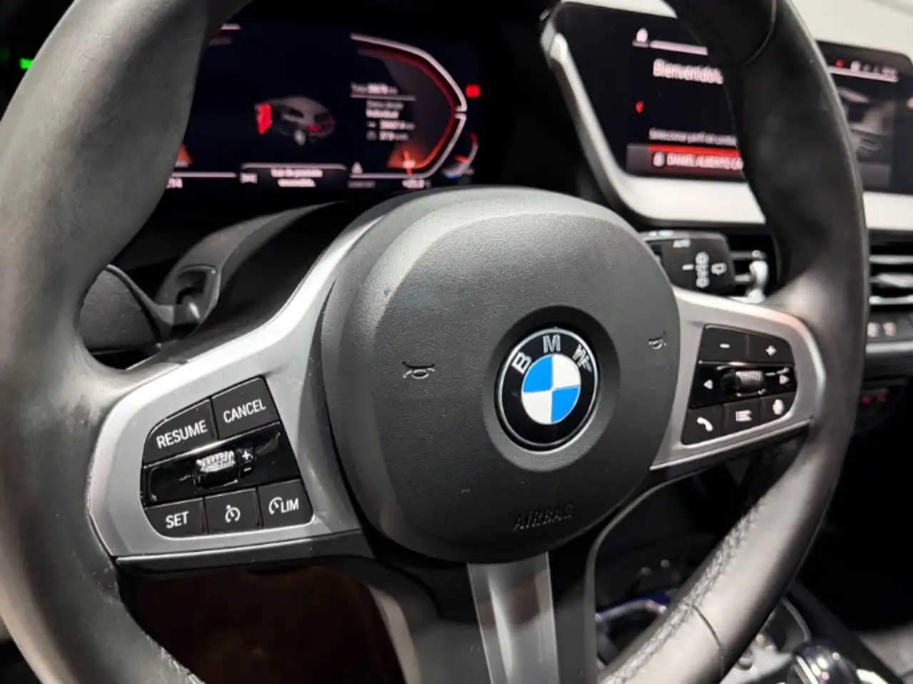 BMW 118 118iA — معرض صور السيارة 11