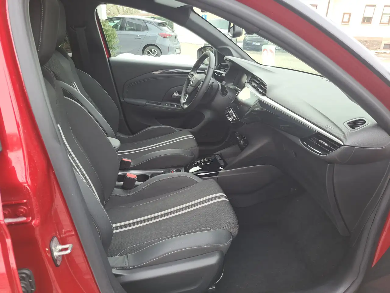 Opel Corsa F 1.2 Turbo GS Pano LED Kamera Navi SHZ — Galerie du véhicule 15