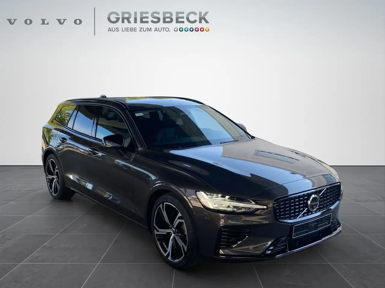 Volvo V60 Kombi T8 Ultra Dark Recharge WiPa*LED*SitzHZG — معرض صور السيارة 6