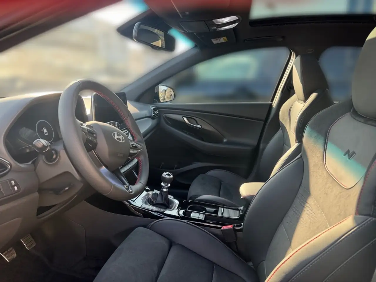 Hyundai TUCSON 1.6T-GDi DCT 2WD Select+Design Paket+ — معرض صور السيارة 9