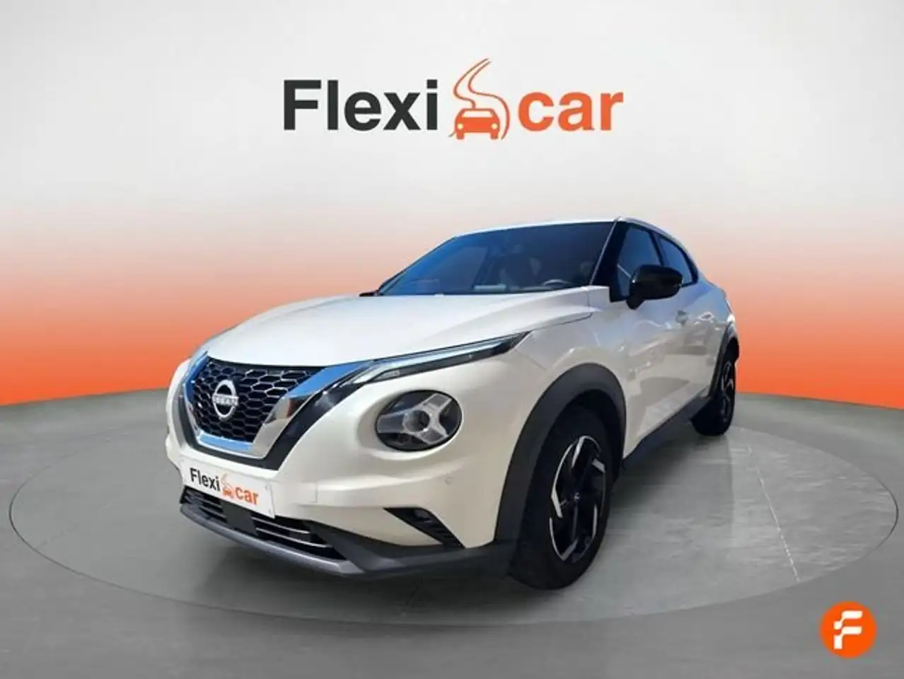 Nissan Juke DIG-T 84 kW (114 CV) 6M/T Acenta — Vehicle gallery 3