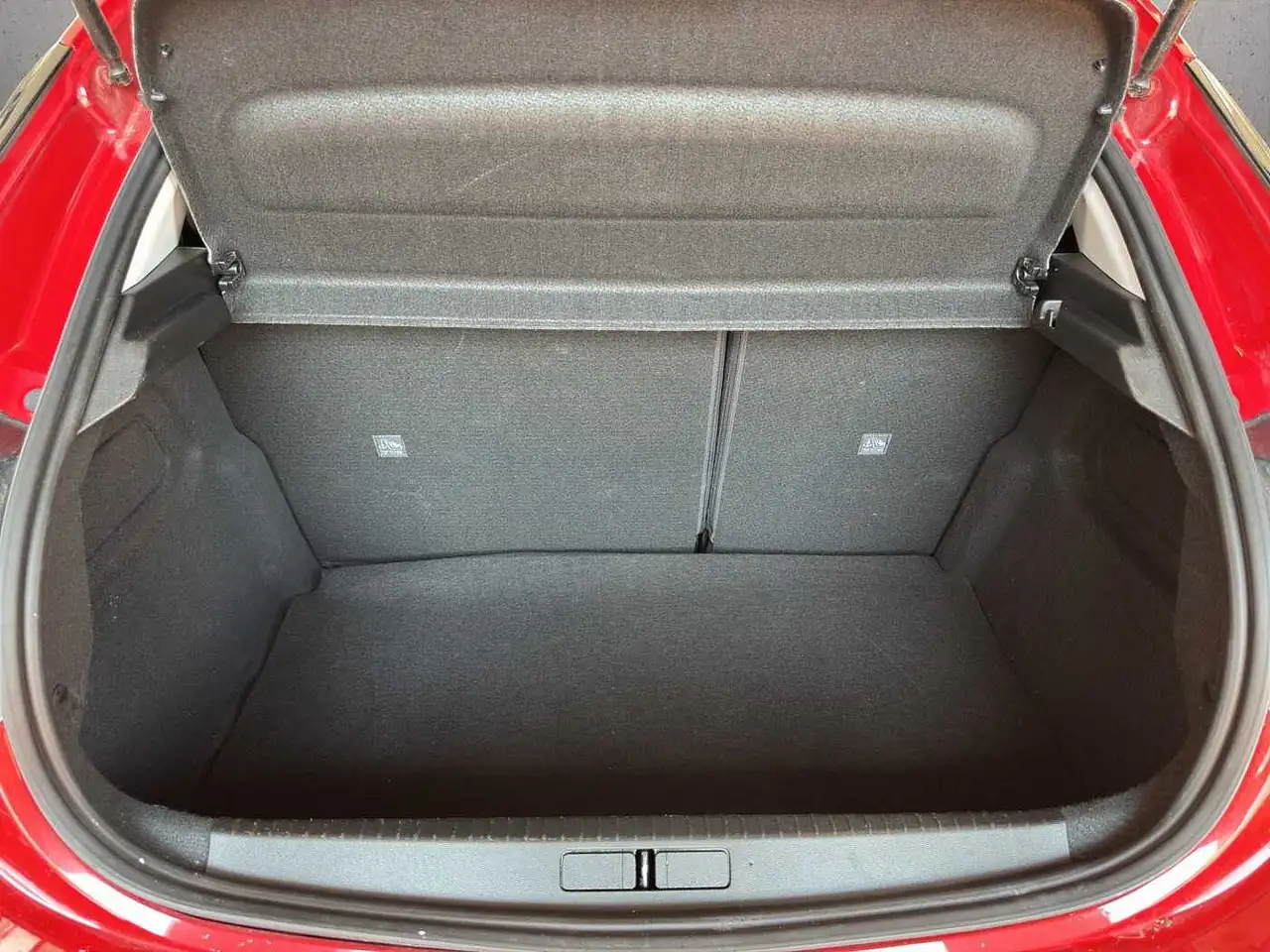 Opel Corsa 1.2 Turbo //Kamera/Sitzheizung/PDC — معرض صور السيارة 14