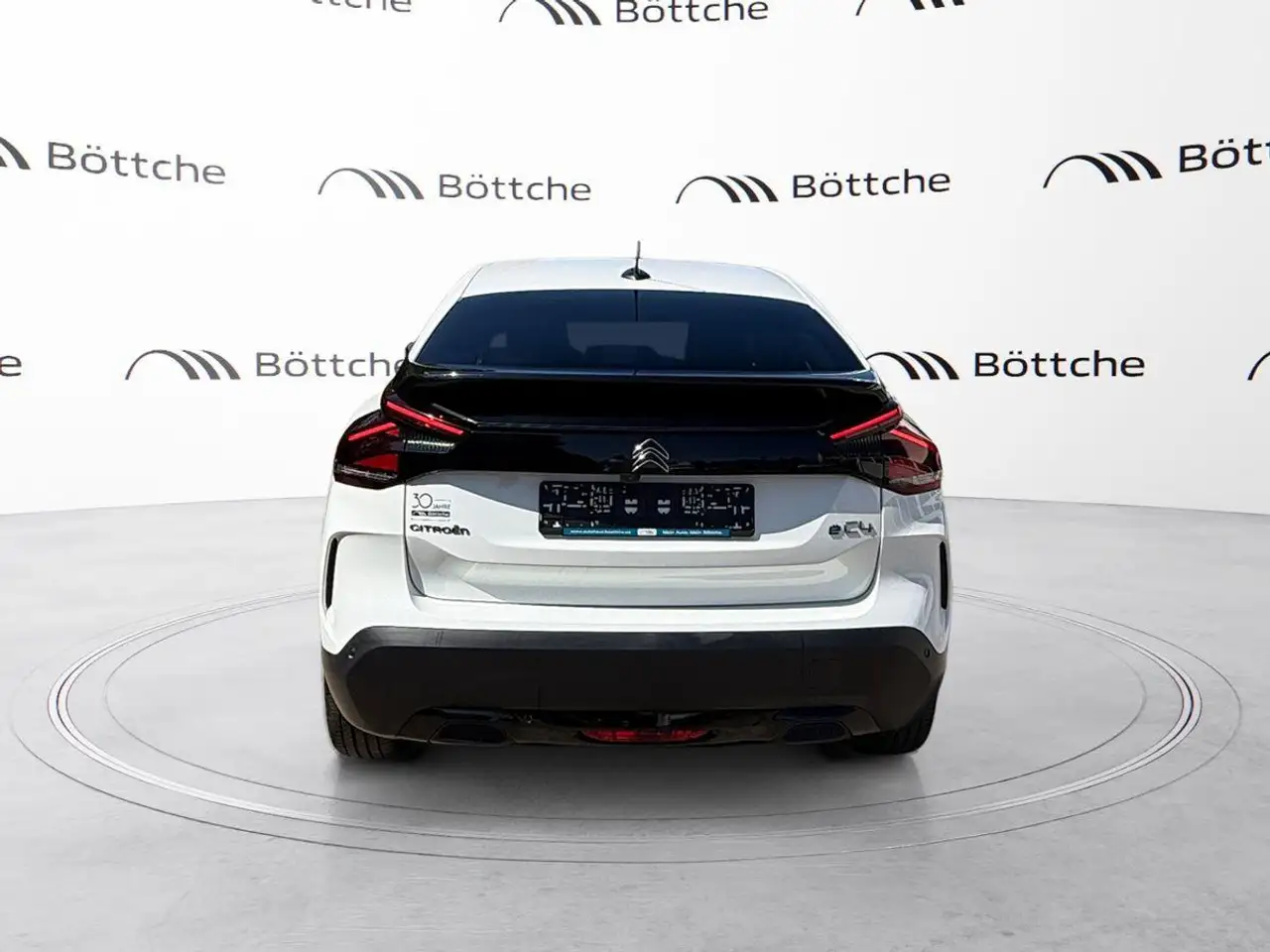 Citroen C4 1.2 12V e-THP / PureTech — Galerie du véhicule 22