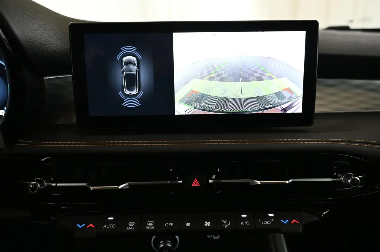 Alfa Romeo Tonale 1.3 PHEV 280 Q4 Ti LED/NAVI/ACC/KAMERA/18 — Vehicle gallery 15
