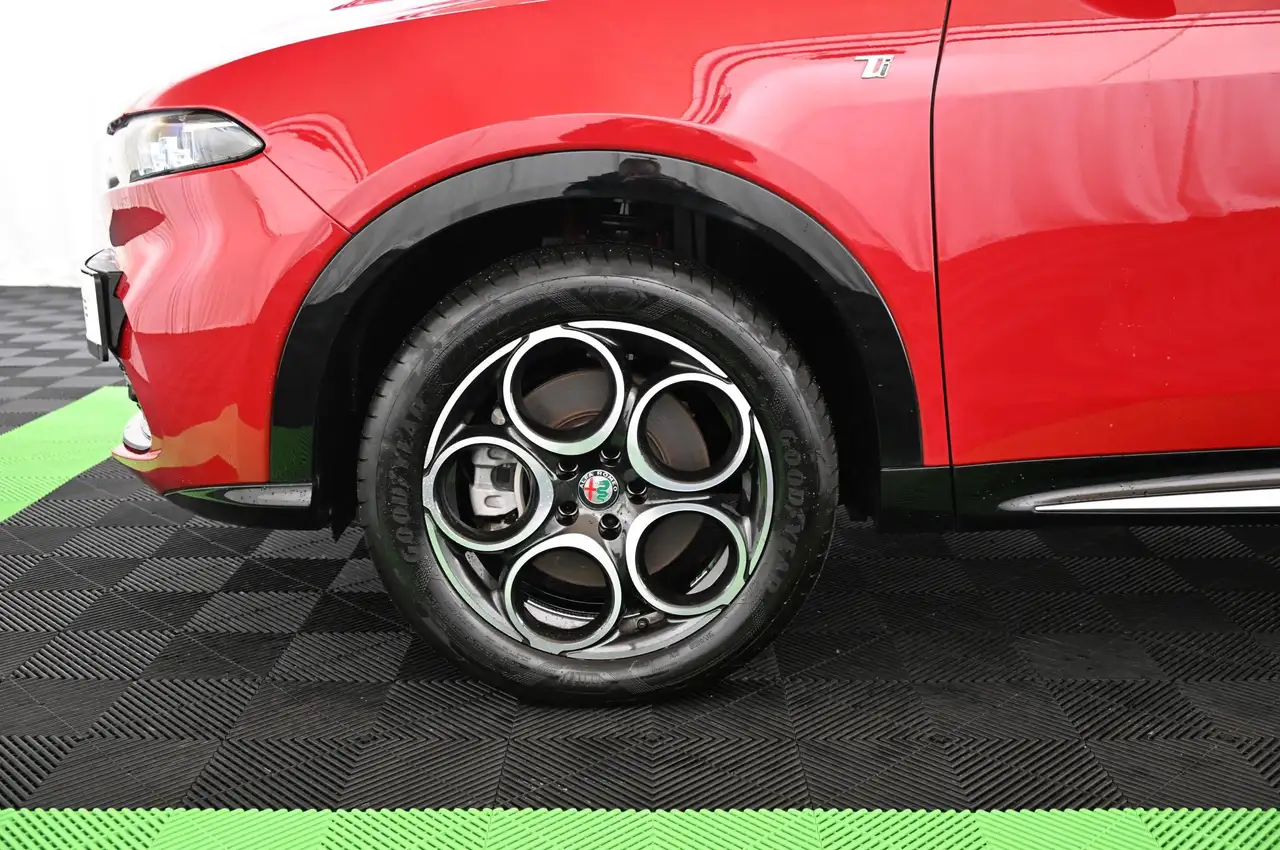 Alfa Romeo Tonale 1.3 PHEV 280 Q4 Ti LED/NAVI/ACC/KAMERA/18 — Vehicle gallery 10