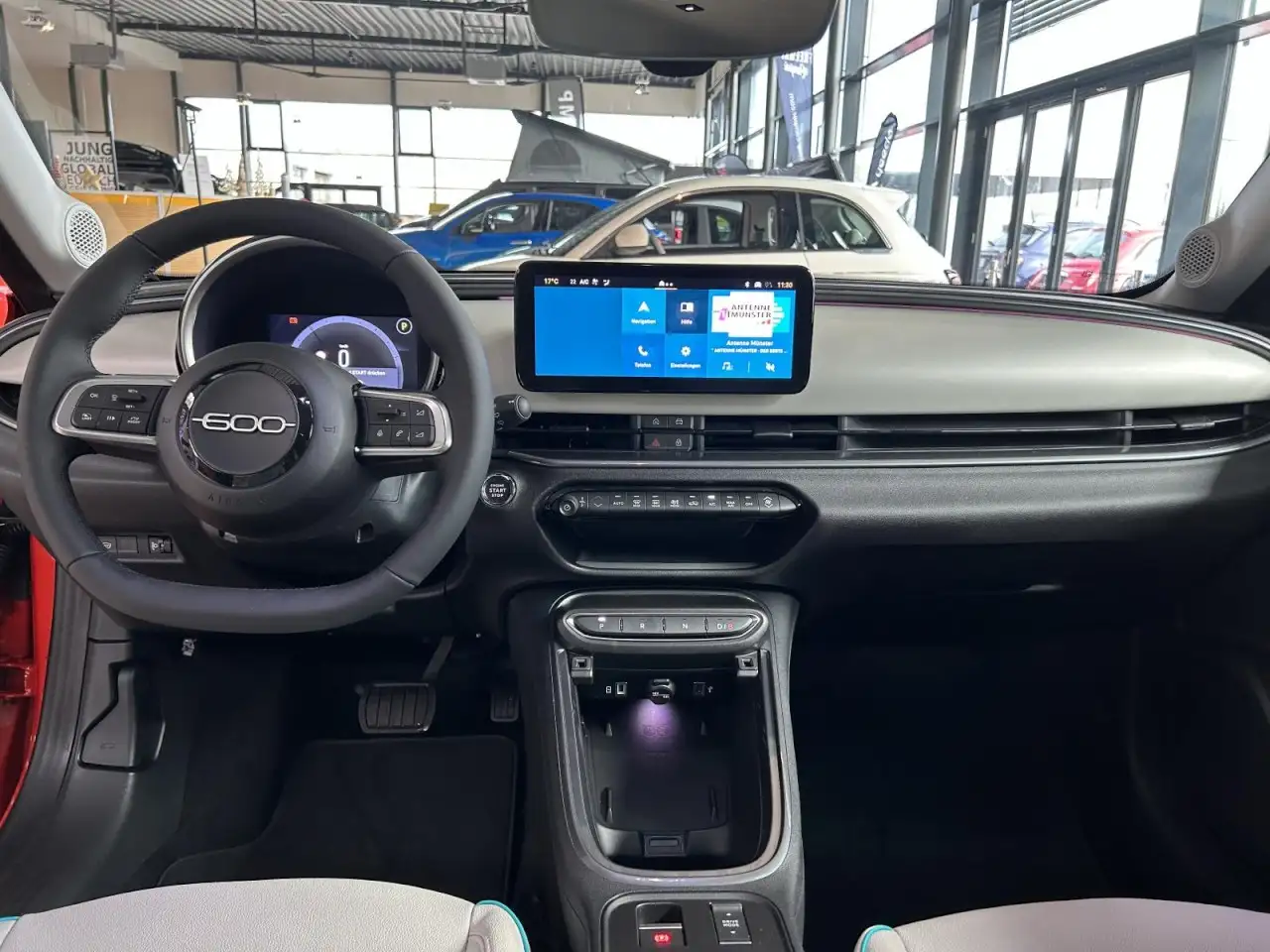 Fiat 600e 54kwh 156PS La Prima*Voll-LED/Kamera/NAVI* — معرض صور السيارة 9
