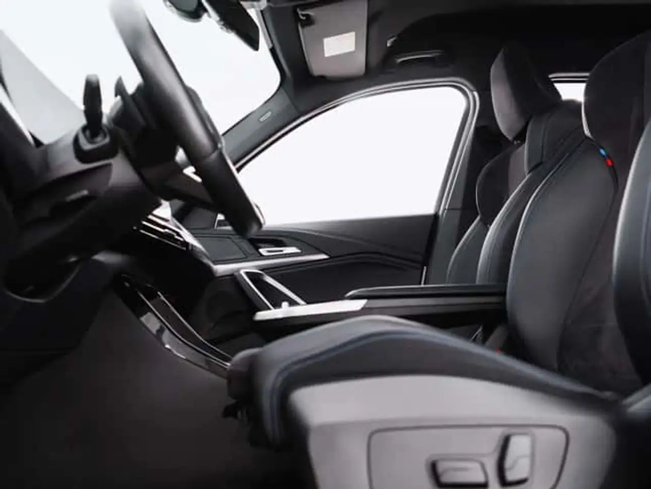 BMW X1 sDrive 20dA xLine — Galería del vehículo 14
