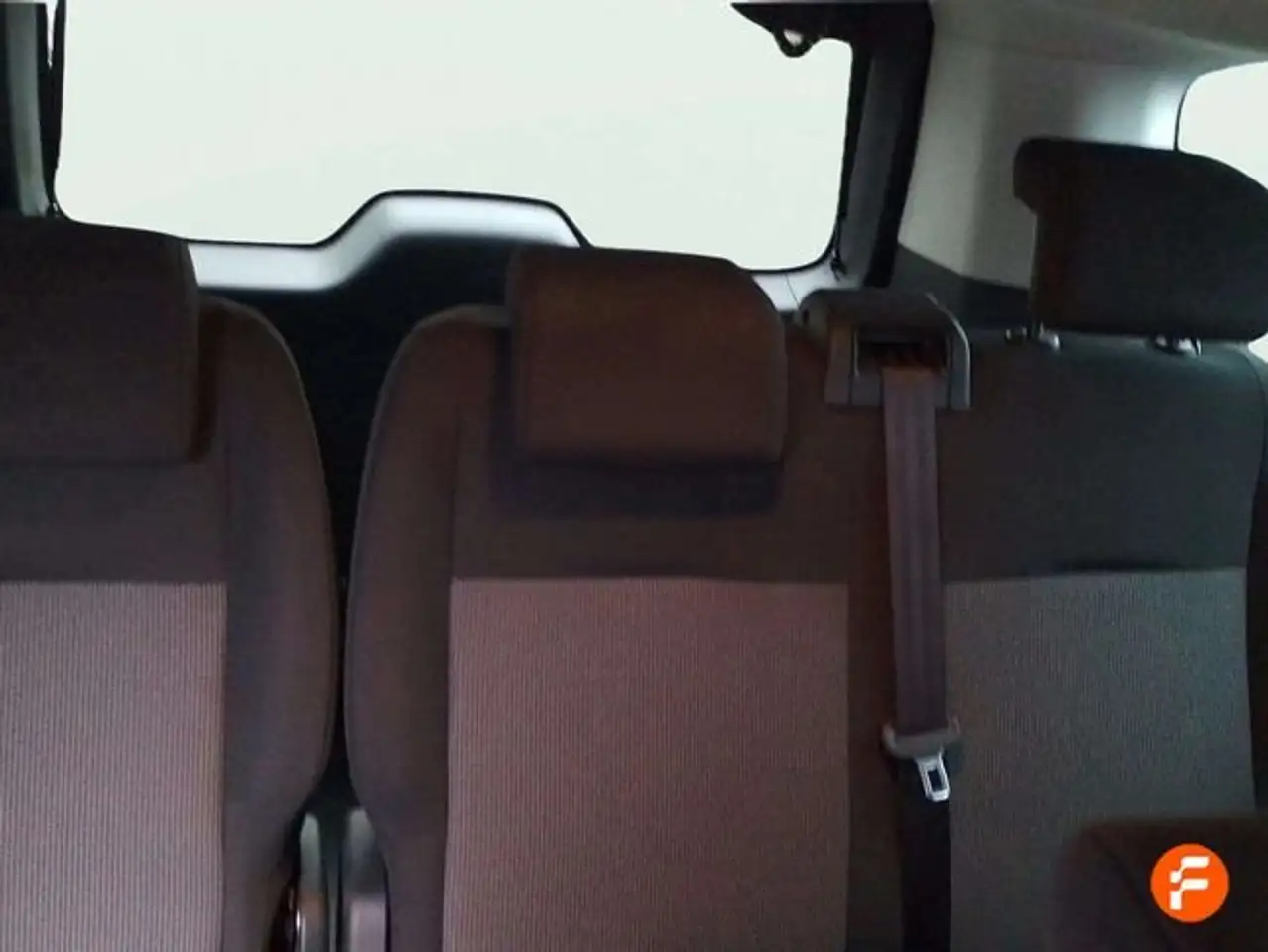 Peugeot Traveller VF3VKEHZ3RZ026378 — معرض صور السيارة 15
