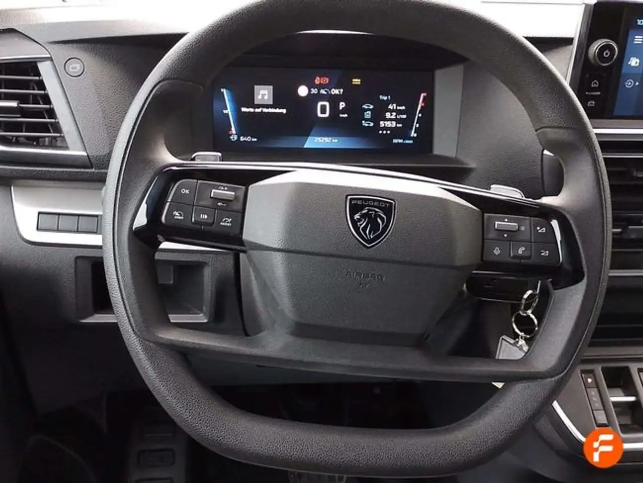 Peugeot Traveller VF3VKEHZ3RZ026378 — معرض صور السيارة 12