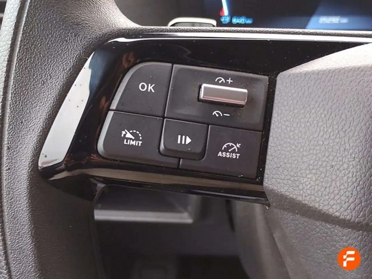 Peugeot Traveller VF3VKEHZ3RZ026378 — معرض صور السيارة 20