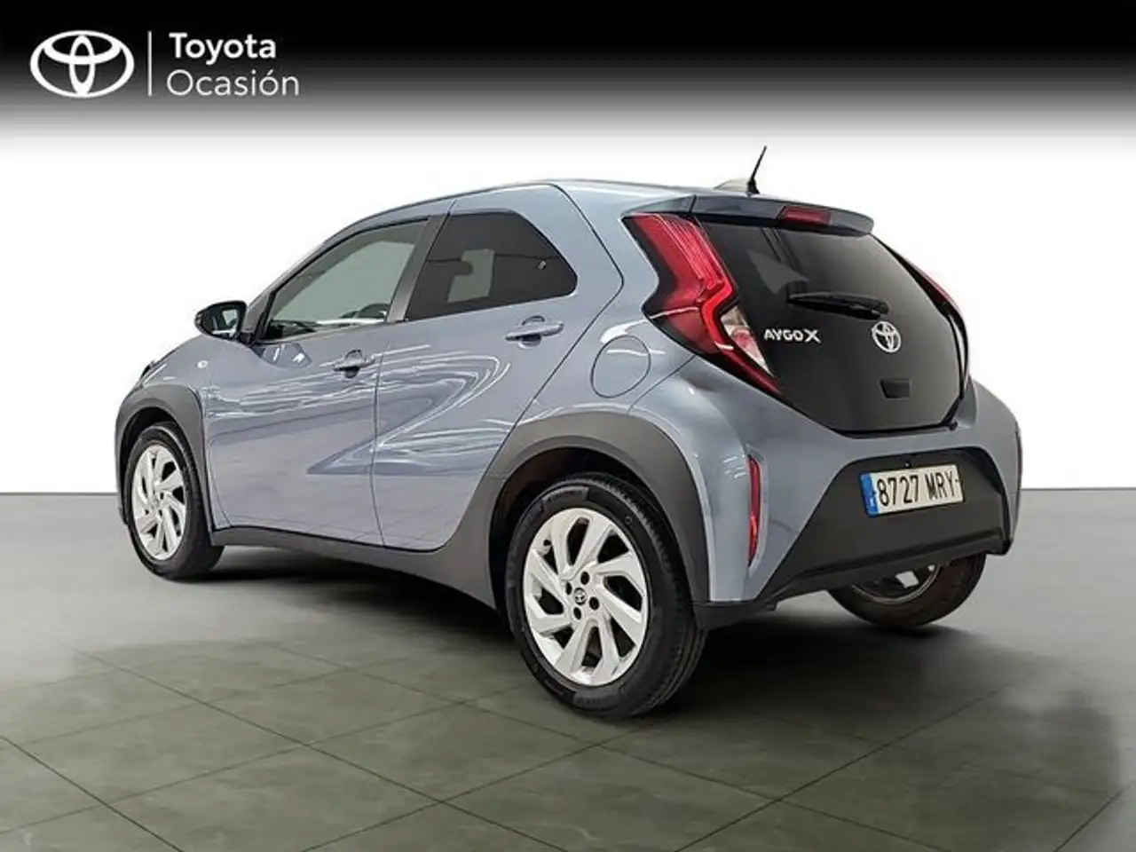Toyota Aygo Play — Vehicle gallery 2