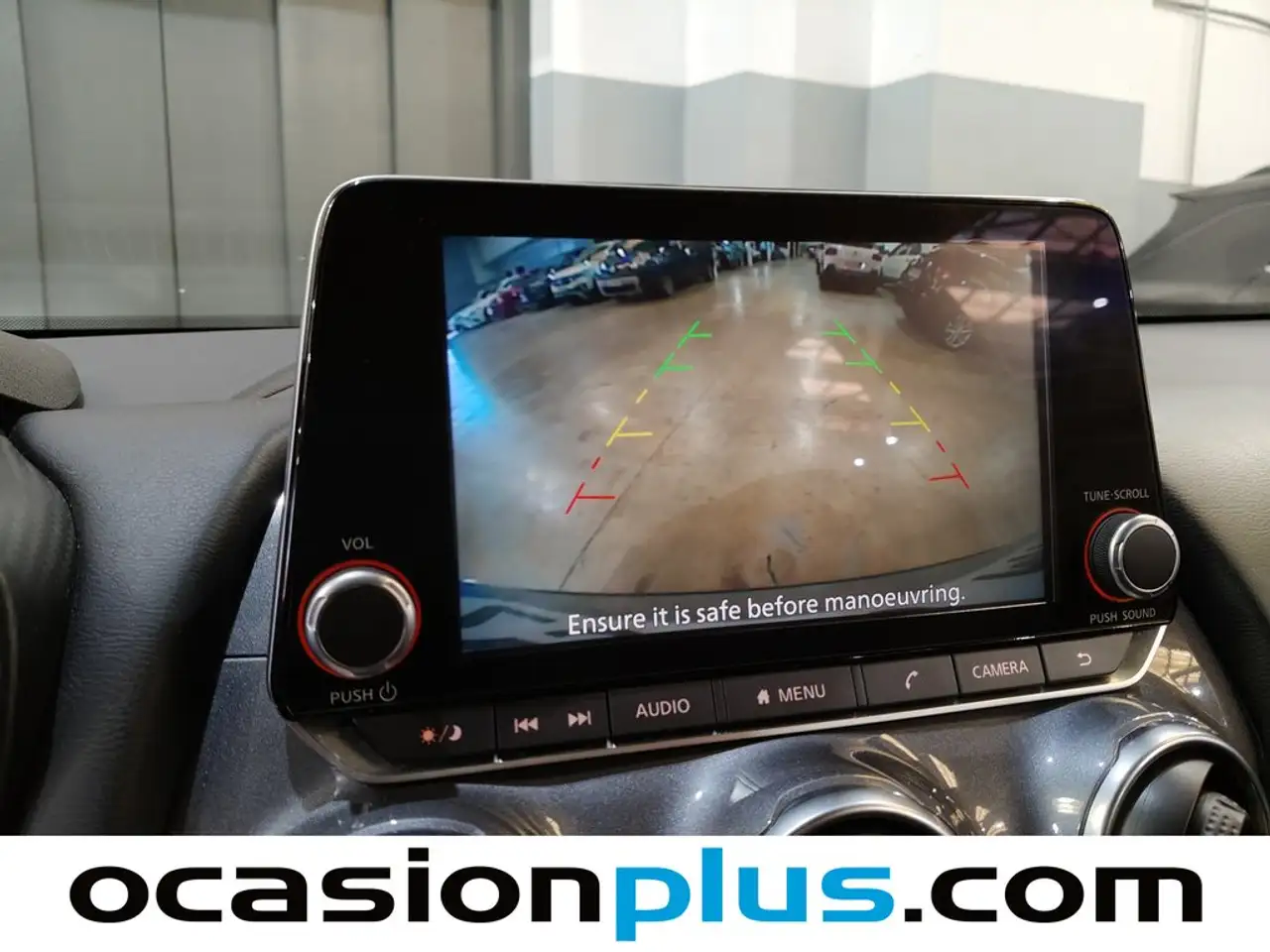 Nissan Juke 1.0 DIG-T N-Design Black 4x2 DCT 7 114 — معرض صور السيارة 8