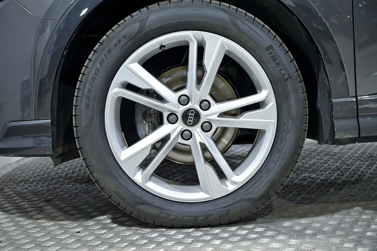 Audi Q3 Sportback 35 TDI S line S tronic — Galería del vehículo 14