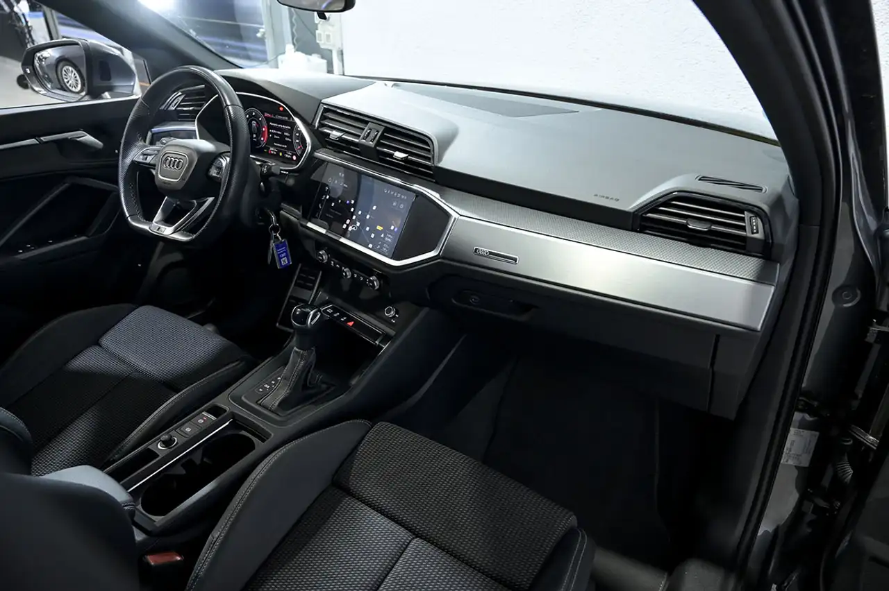 Audi Q3 Sportback 35 TDI S line S tronic — Galería del vehículo 30