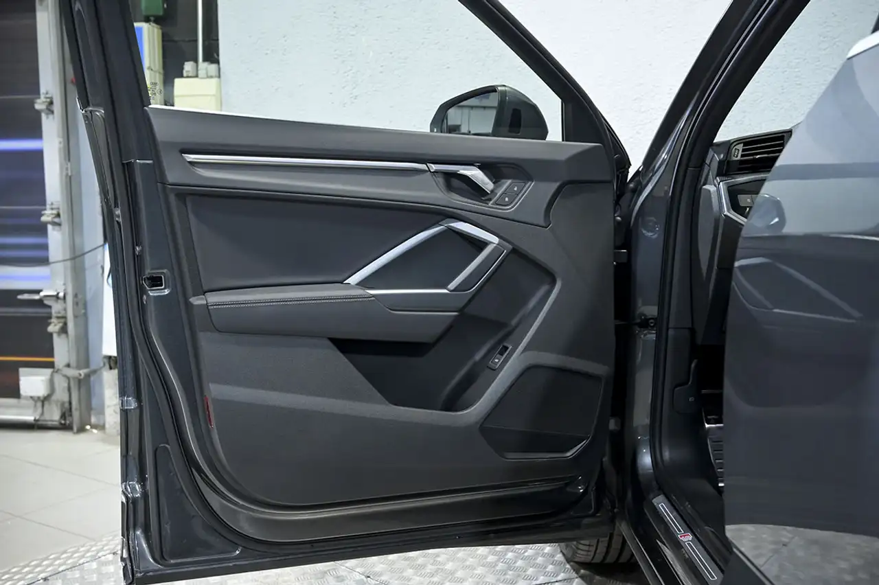 Audi Q3 Sportback 35 TDI S line S tronic — Galería del vehículo 22