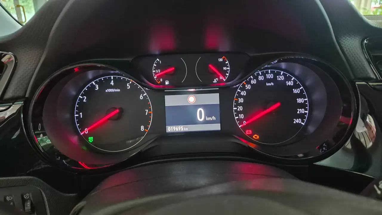 Opel Corsa Corsa 5-Türer 1.2 Start/Stop — Galerie du véhicule 8