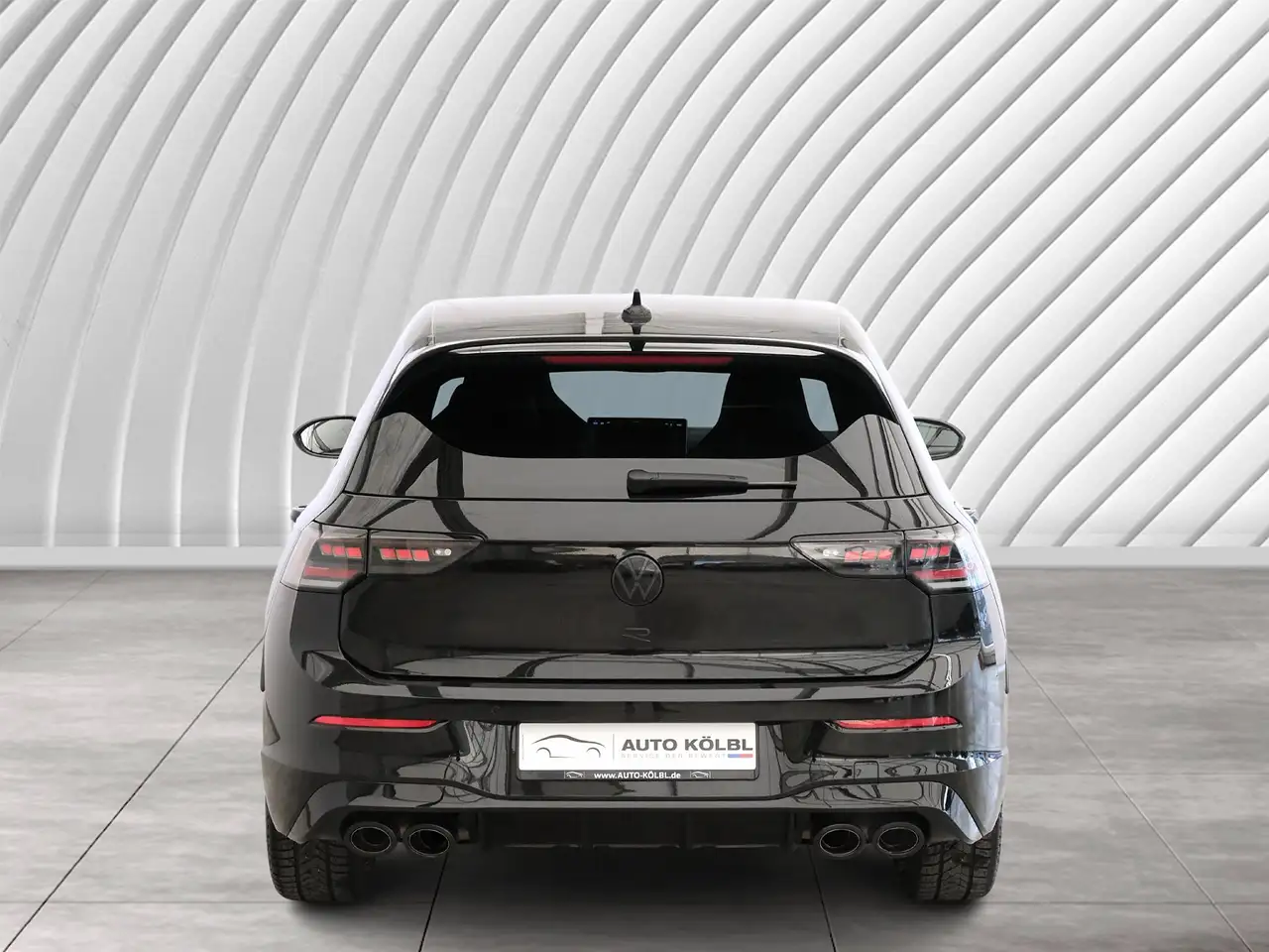 Volkswagen Golf R VIII Lim. 2.0 TSI 245 kW 4Motion R Black Edition — Galerie du véhicule 5