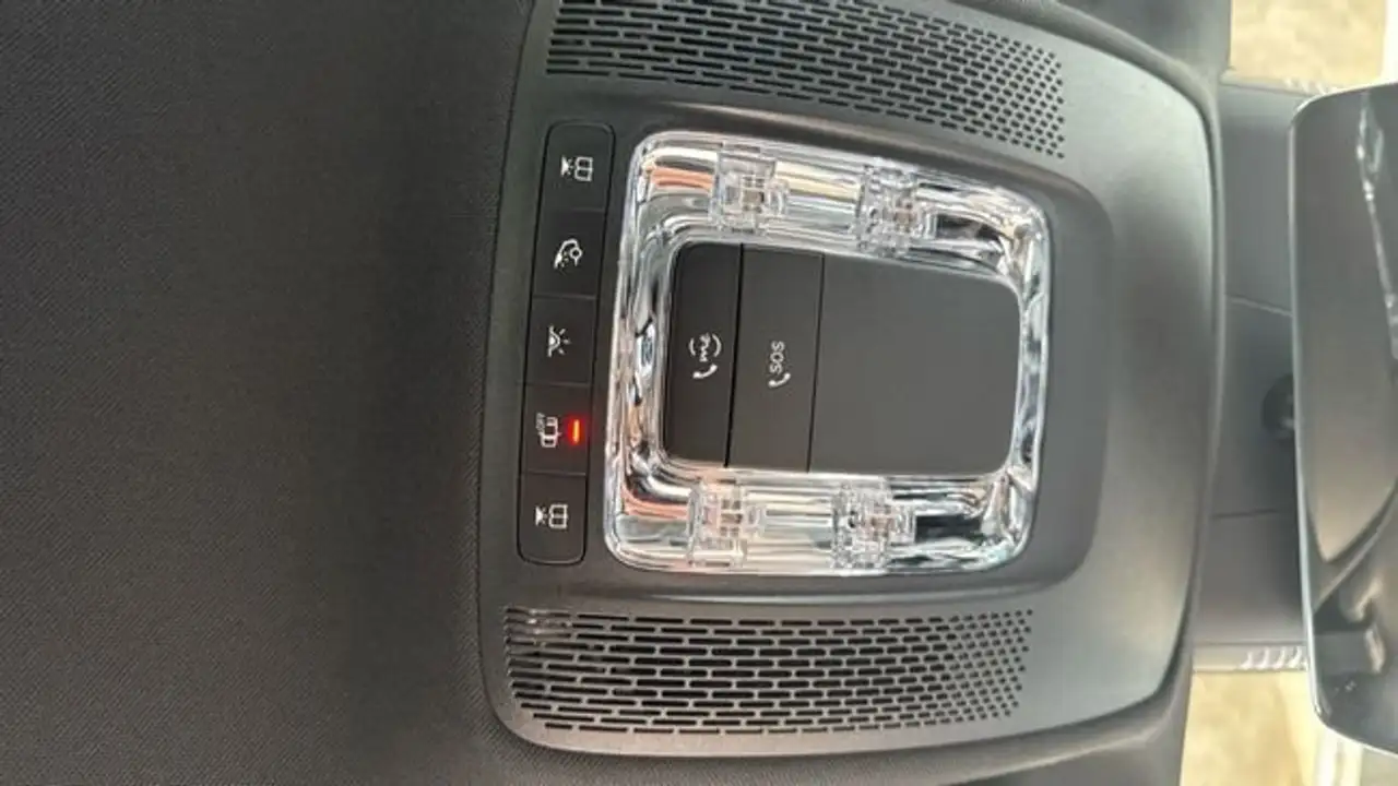 Mercedes-Benz A 180 d — معرض صور السيارة 19