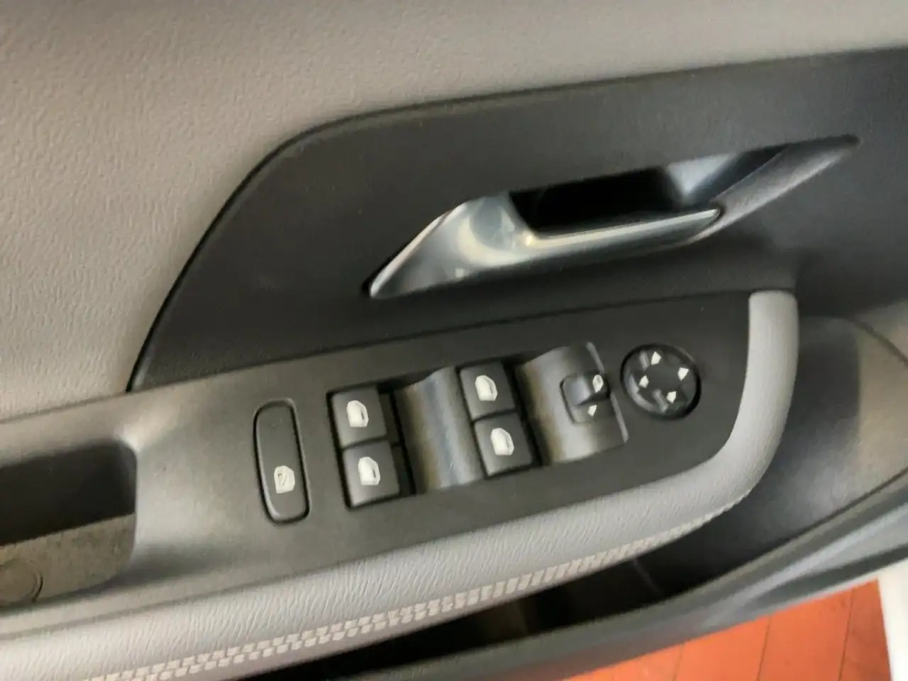 Opel Mokka 1.2 Turbo Elegance LED+Fernlichtass.+Kam. — معرض صور السيارة 12