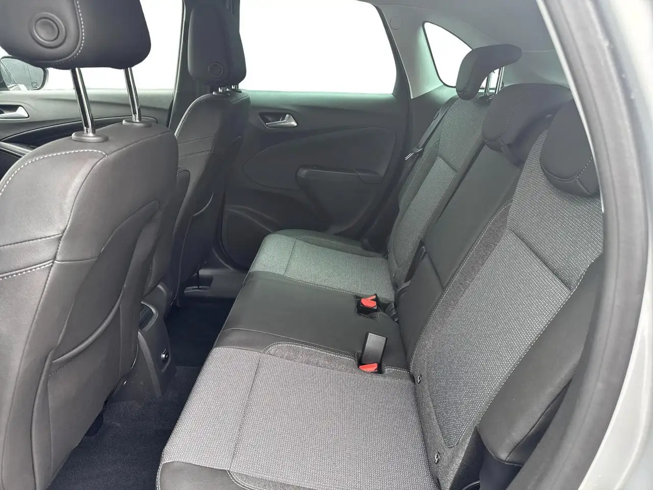Opel Crossland X Crossland Elegance Automatik Navi — معرض صور السيارة 8