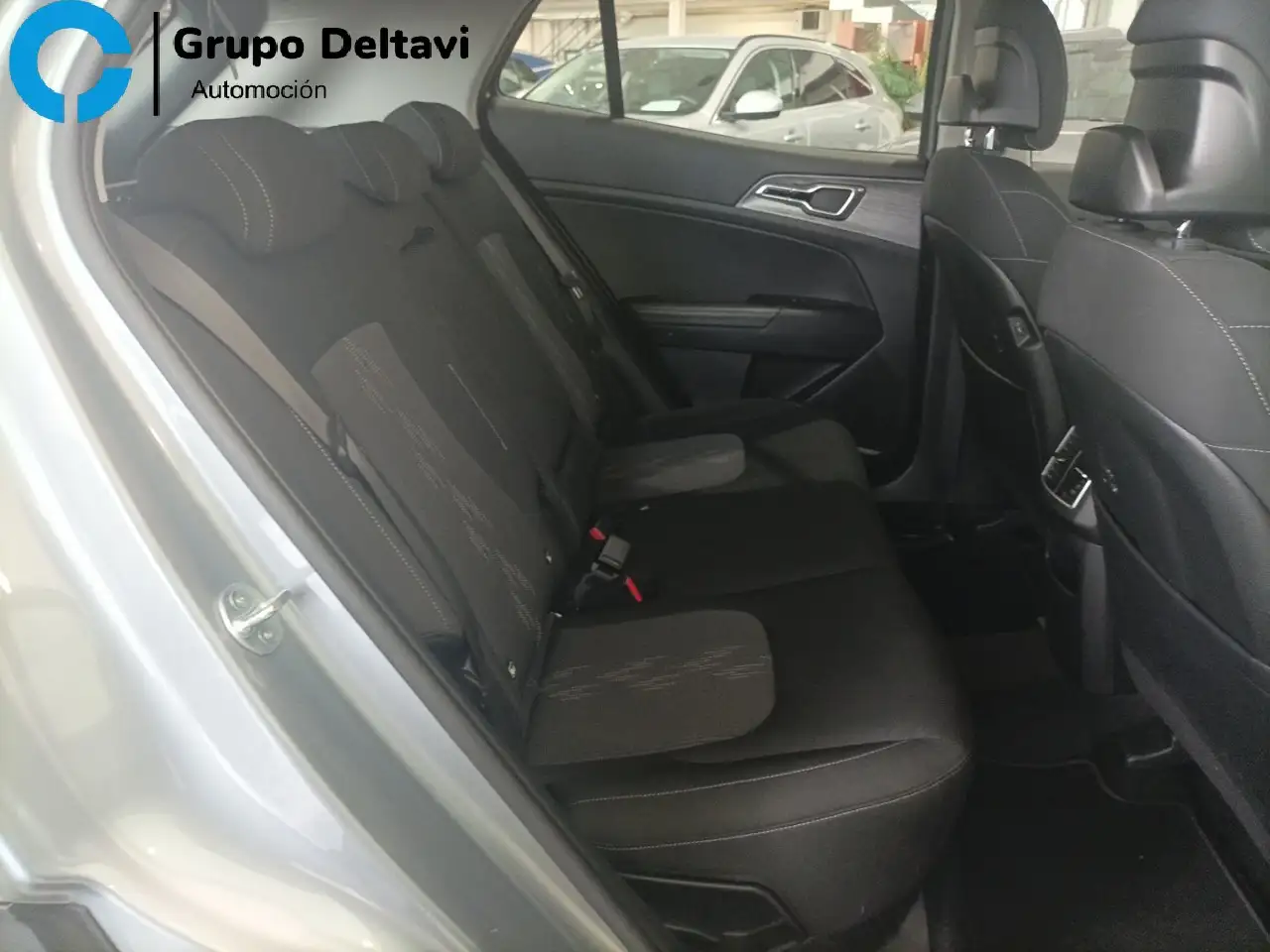 Kia Sportage 1.6 T-GDi MHEV Drive 150 — Vehicle gallery 20