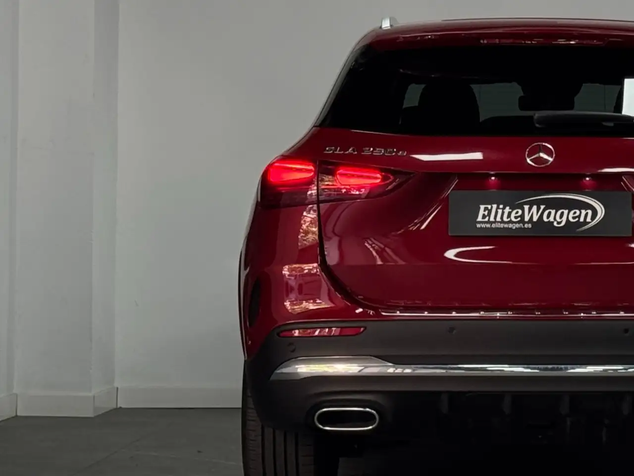 Mercedes-Benz GLA 250 250e — Galerie du véhicule 10
